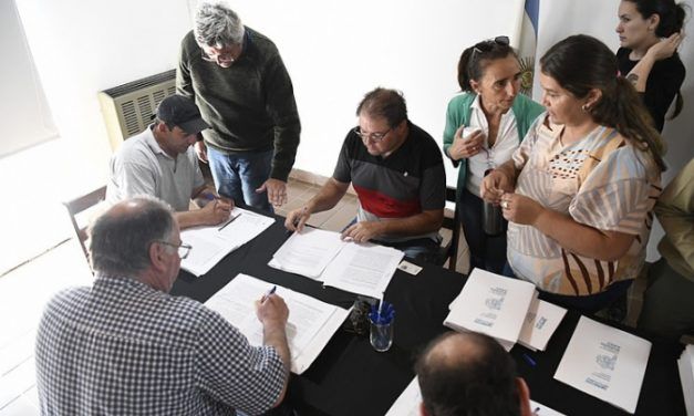 Buenos Aires: entregaron créditos al sector ganadero