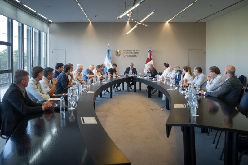 Córdoba dialoga con el sector ganadero