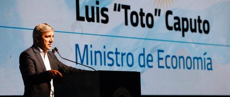Caputo en la Rural: “Las retenciones y el cepo se van a ir»
