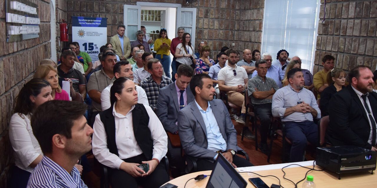 Entre Ríos: asesoran a productores lecheros sobre financiamiento