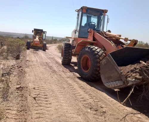 San Luis: reparación y mantenimiento conjunto de caminos rurales