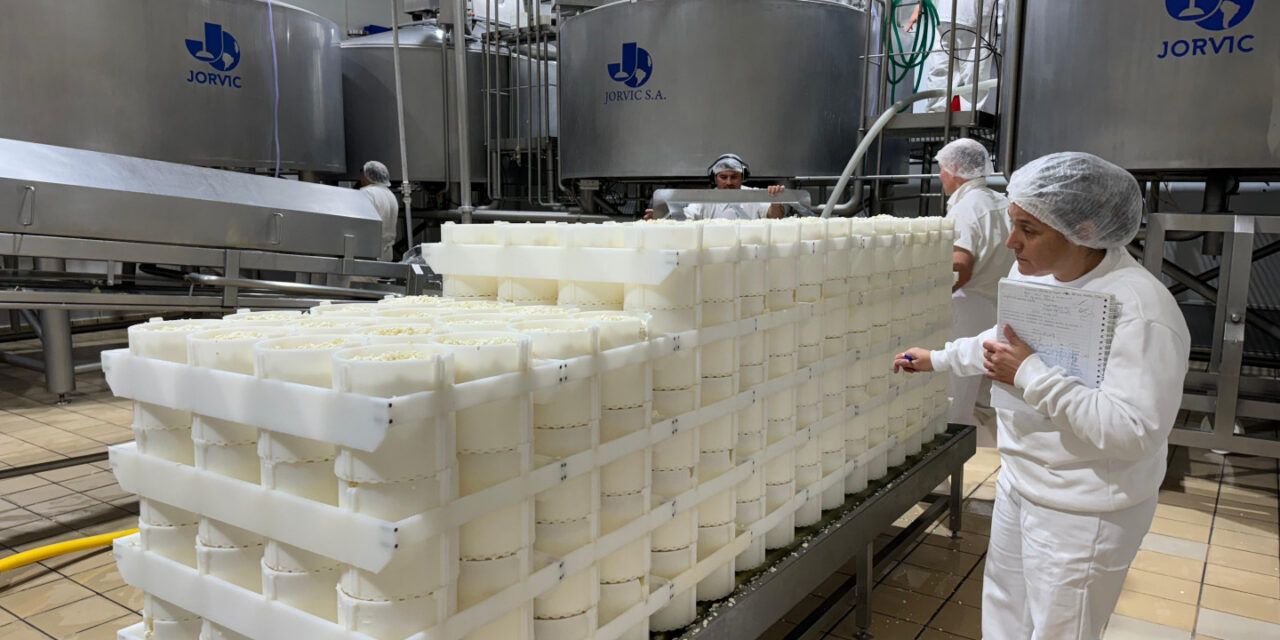 Certificaron 550 toneladas de quesos de exportación cordobeses