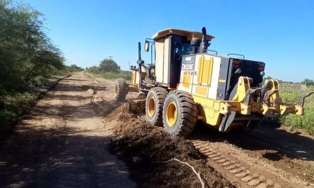 Intensa actividad de mantenimiento de caminos rurales en San Luis