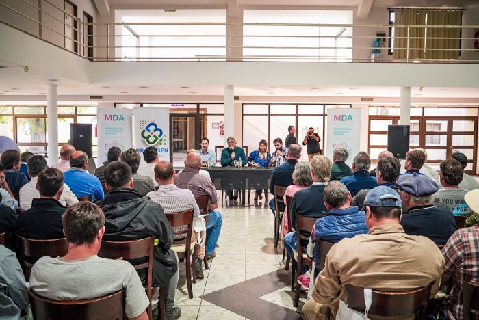 Desarrollo Agrario bonaerense lanzó el curso de Mantenimiento de Caminos Rurales