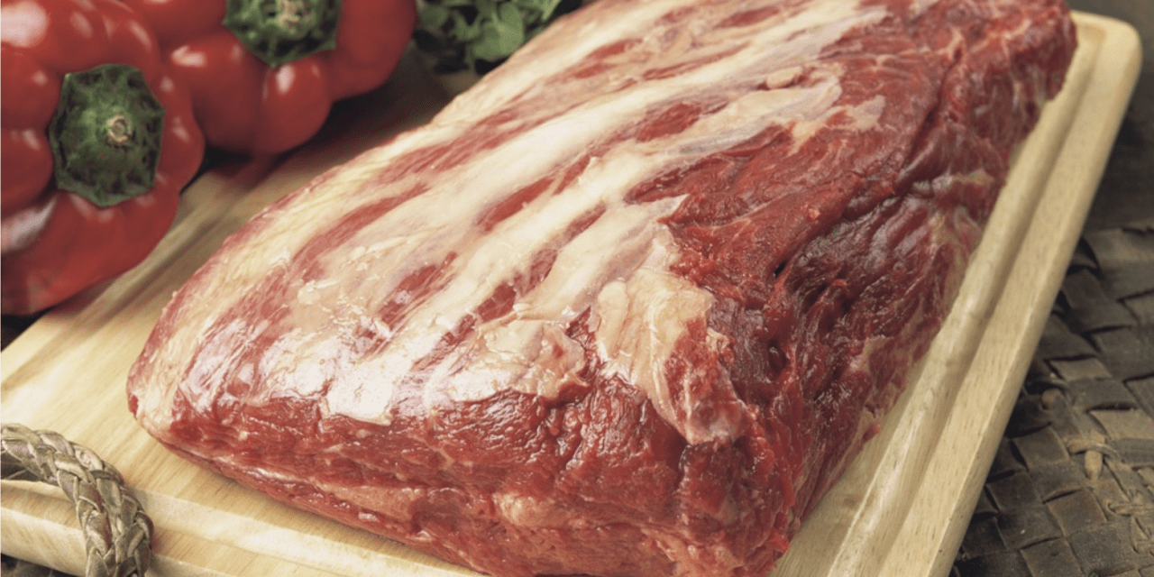 Consumo total de carnes marca récord