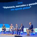 Diplomacia, mercados y ganadería